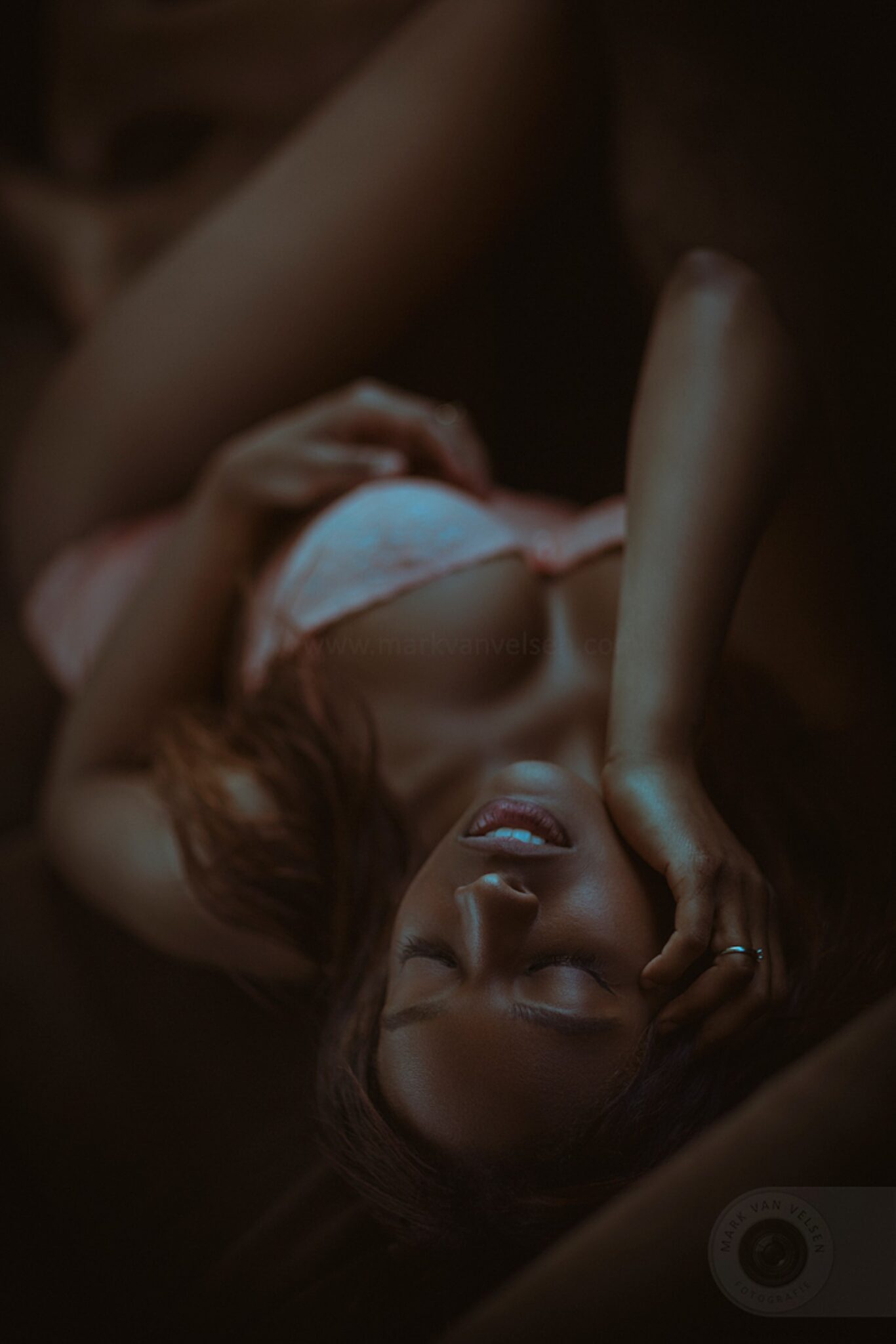 Beauty - Fashion - Commercial - Editorial - Workshops - High end photography and editing
