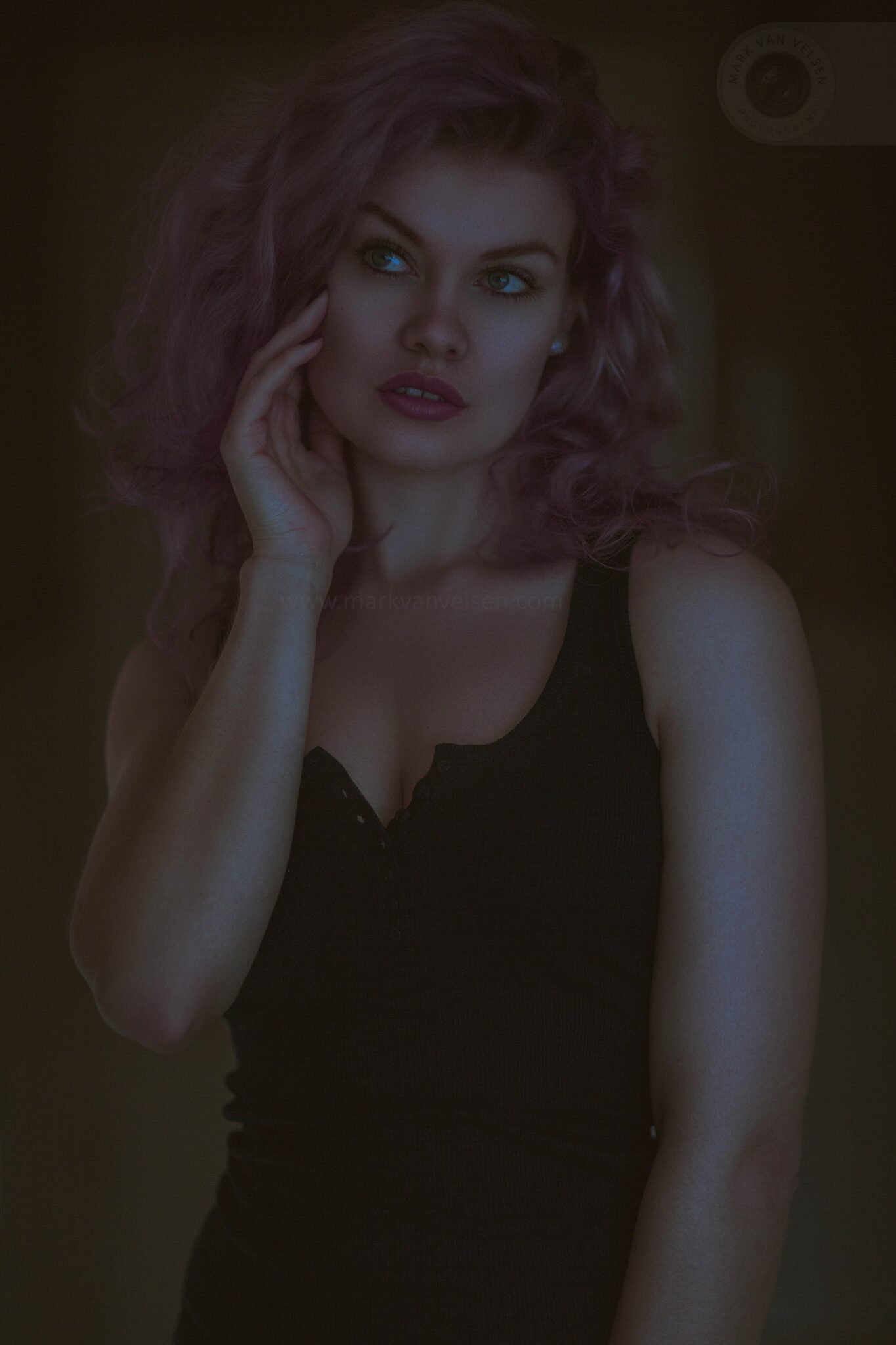 Beauty - Fashion - Commercial - Editorial - Workshops - High end photography and editing